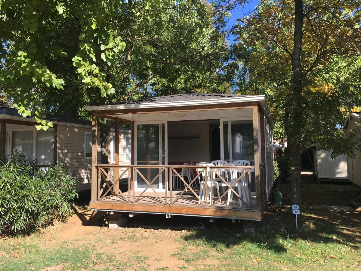 Le Fou Du Roi Campsite